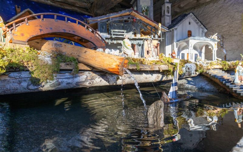 I presepi sull’acqua di Crodo, il borgo di Vogogna, le camelie invernali 7/8 dicembre 2024